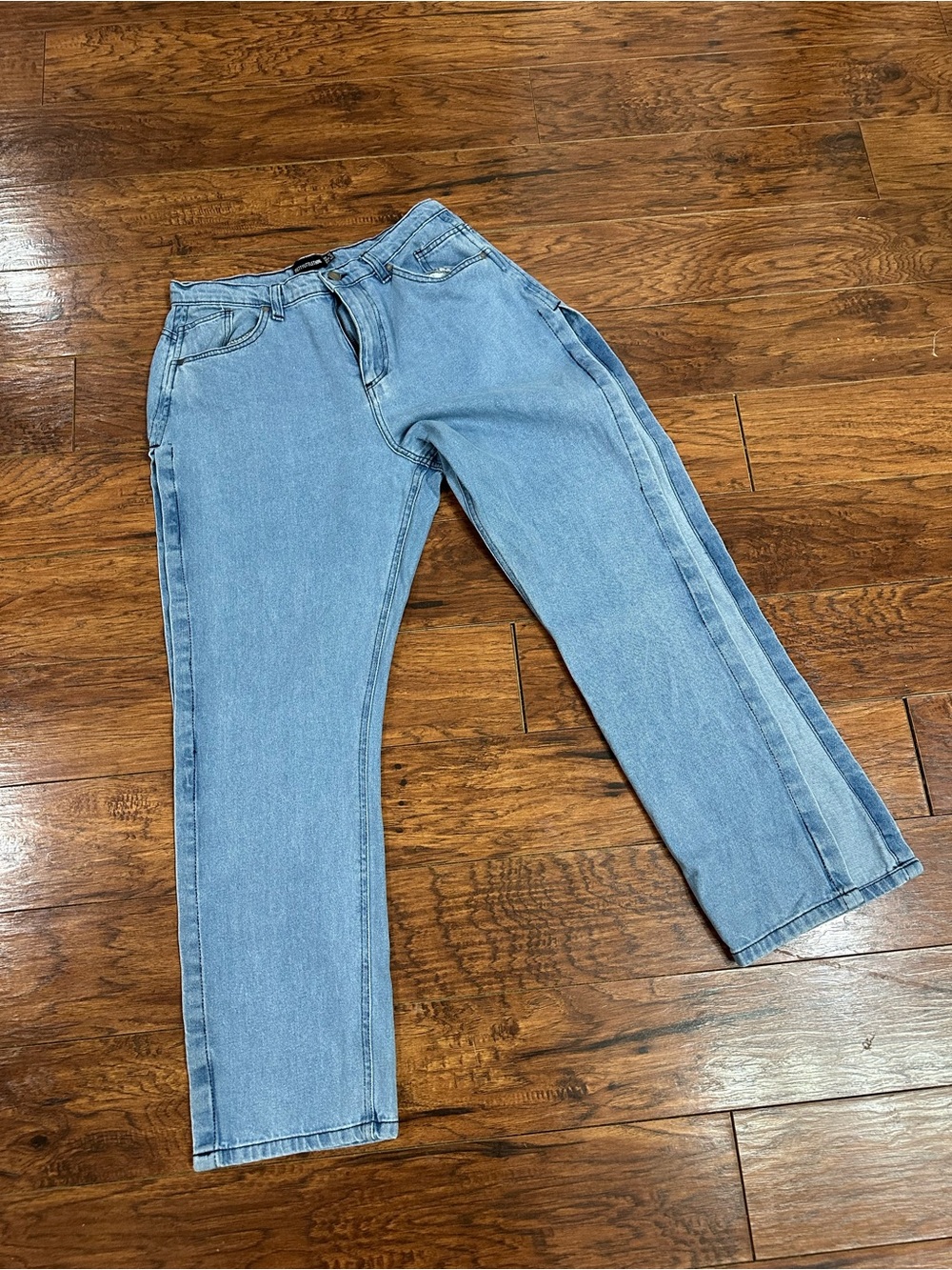 PrettyLittleThing Light Wash Straight Leg Jeans Size US 8 Side Panel Denim